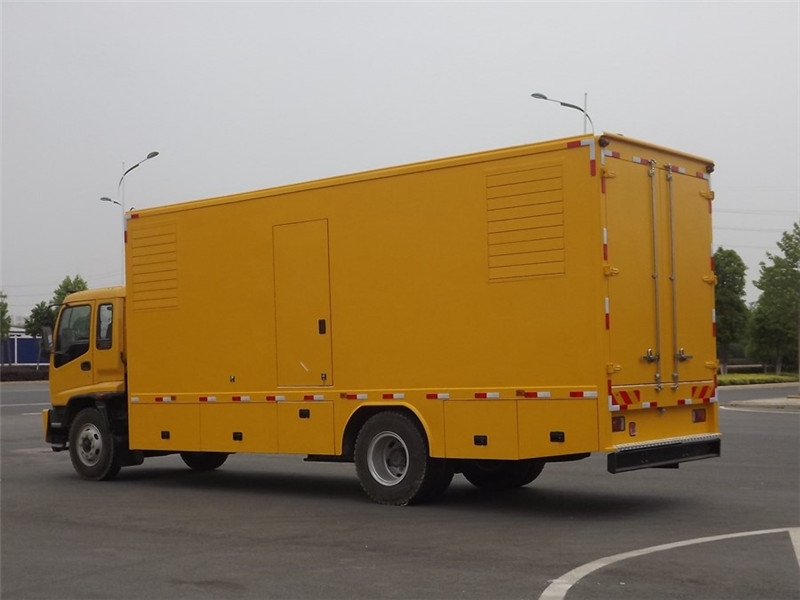 平昌出租发电机-柴油发电机组电压低报警怎么办？