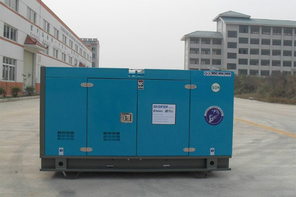 平昌发电机租赁如何正确安装空气滤清器？