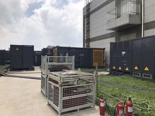 平昌除了定期检查，还有哪些方法可以及时发现接触式转速表探头的磨损？